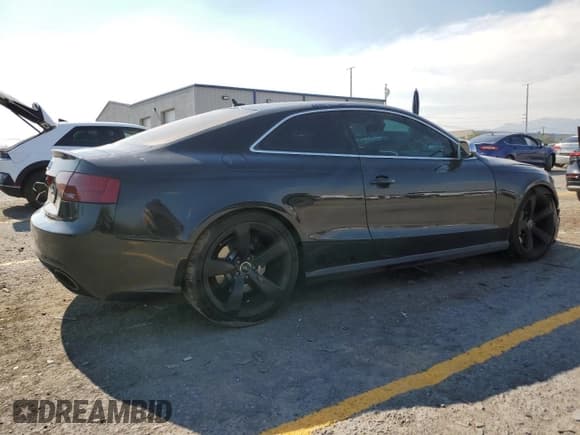 ✅ 2014 Audi RS 5 • VIN: WUAC6AFR1EA902071 • Lot: 67842155. Listed on Copart with 78,693 mi. Free auction sales archive from the USA and detailed vehicle history report at DreamBid. Image 3.