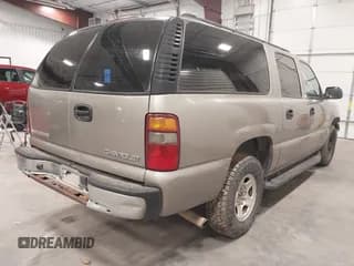 ✅ 2003 Chevrolet Suburban LT • VIN: 1GNEC16Z43J297370 • Лот: 41537140. Опубликован ранее на IAAI с пробегом 277 541 миль. Бесплатный доступ к архиву аукционных продаж из США и подробный отчёт об истории автомобиля на DreamBid. Изображение 4.