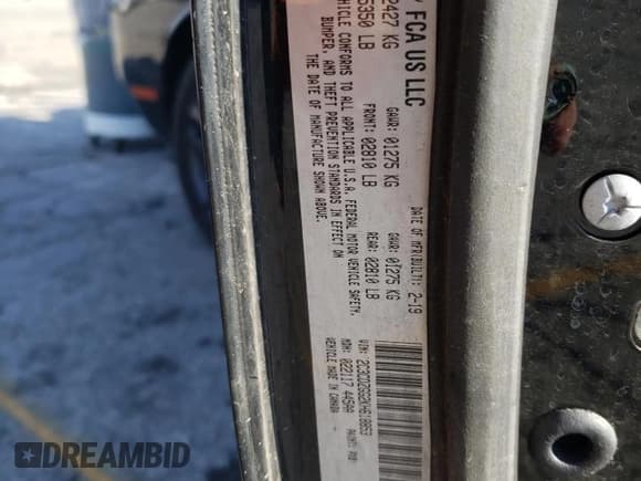 ✅ 2019 Dodge Challenger SXT • VIN: 2C3CDZGG2KH618853 • Lot: 67384412. Wystawiony na Copart z przebiegiem 92 748 mil. Bezpłatny archiwum sprzedaży aukcyjnych z USA i szczegółowy raport historii pojazdu na DreamBid. Zdjęcie 12.