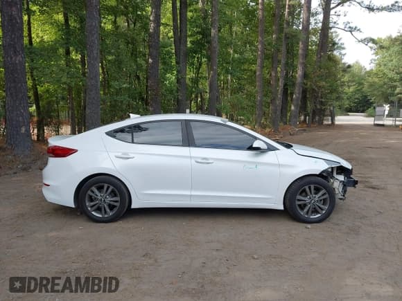 ✅ 2018 Hyundai Elantra SEL • VIN: 5NPD84LFXJH324577 • Lot: 43319119. Listed on IAAI with 145,110 mi. Free auction sales archive from the USA and detailed vehicle history report at DreamBid. Image 13.
