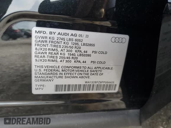 ✅ 2023 Audi Q4 e-tron Sportback Premium Plus • VIN: WA132BFZ8PP064405 • Lot: 68505574. Listed on Copart with 10,391 mi. Free auction sales archive from the USA and detailed vehicle history report at DreamBid. Image 13.