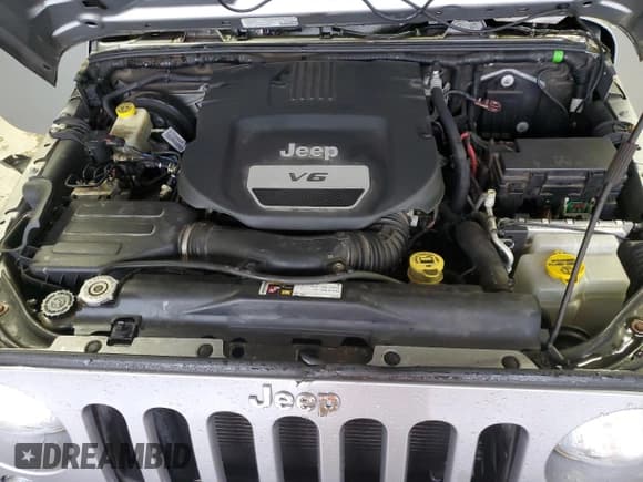 ✅ 2014 Jeep Wrangler Unlimited Sport RHD • VIN: 1C4BJWKGXEL328308 • Lot: 44307465. Listed on Copart with 73,632 mi. Free auction sales archive from the USA and detailed vehicle history report at DreamBid. Image 12.