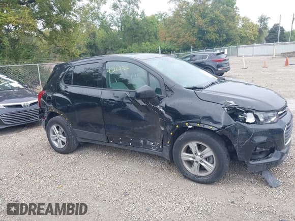✅ 2021 Chevrolet Trax LS • VIN: KL7CJKSB9MB321840 • Lot: 43265706. Listed on IAAI with 76,342 mi. Free auction sales archive from the USA and detailed vehicle history report at DreamBid. Image 6.
