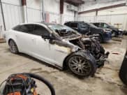 ✅ 2015 Jaguar XJ Portfolio • VIN: SAJWJ2GDXF8V79697 • Lot: 81678065. Wystawiony na Copart z przebiegiem Nie podano. Bezpłatny archiwum sprzedaży aukcyjnych z USA i szczegółowy raport historii pojazdu na DreamBid. Zdjęcie 4.