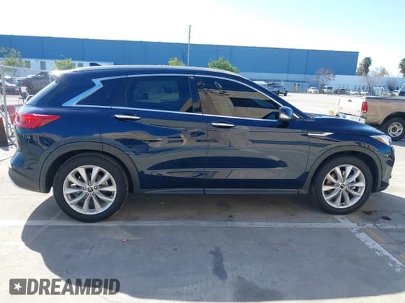 ✅ 2019 Infiniti QX50 Essential • VIN: 3PCAJ5M3XKF117723 • Лот: 41549979. Опубликован ранее на IAAI с пробегом 36 044 миль. Бесплатный доступ к архиву аукционных продаж из США и подробный отчёт об истории автомобиля на DreamBid. Изображение 13.