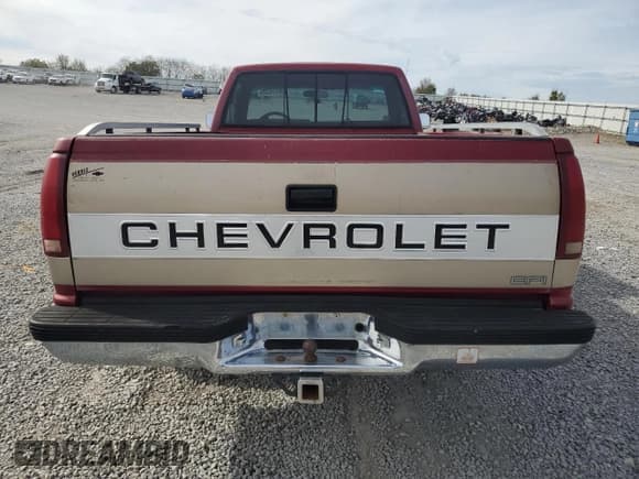 ✅ 1991 Chevrolet Silverado 1500 • VIN: 1GCDC14H9ME214136 • Лот: 90236205. Опубликован ранее на Copart с пробегом 142 666 миль. Бесплатный доступ к архиву аукционных продаж из США и подробный отчёт об истории автомобиля на DreamBid. Изображение 6.