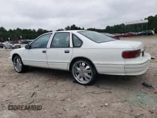 1995 Chevrolet Caprice с VIN 1G1BL52W4SR114380, выставлен на аукционе Copart как лот 69773865 с пробегом 200 606 миль миль и Списание • Salvage title. История ставок и продаж доступна на DreamBid. Изображение 2.