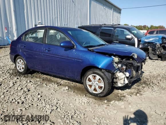 2008 Hyundai Accent GLS z VIN KMHCN46C48U229286, wystawiony jako Copart lot #75545734 z przebiegiem 107 962 mil mil oraz Szkoda całkowita • Salvage title. Historia ofert i sprzedaży dostępna na DreamBid. Obrazek 4.