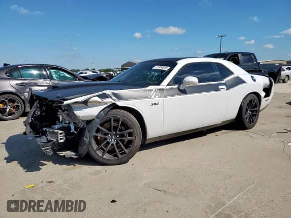 2018 Dodge Challenger T/A 392 z VIN 2C3CDZFJ5JH172550, wystawiony jako Copart lot #71304645 z przebiegiem 99 384 mil mil oraz Szkoda całkowita • Salvage title. Historia ofert i sprzedaży dostępna na DreamBid. Obrazek 1.