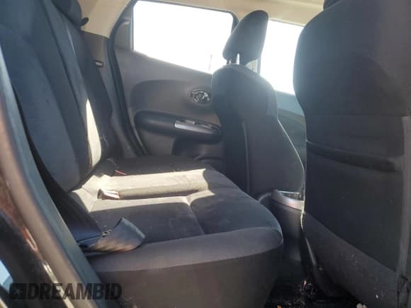 ✅ 2016 Nissan Juke SV • VIN: JN8AF5MV6GT659025 • Lot: 49544425. Wystawiony na Copart z przebiegiem 120 185 mil. Bezpłatny archiwum sprzedaży aukcyjnych z USA i szczegółowy raport historii pojazdu na DreamBid. Zdjęcie 10.