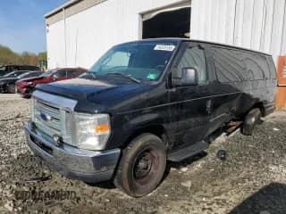 ✅ 2013 Ford Econoline Passenger XL • VIN: 1FBSS3BLXDDB07751 • Lot: 54320155. Wystawiony na Copart z przebiegiem 177 443 mil. Bezpłatny archiwum sprzedaży aukcyjnych z USA i szczegółowy raport historii pojazdu na DreamBid. Zdjęcie 1.