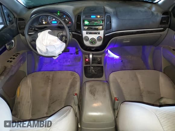 ✅ 2008 Hyundai Santa Fe GLS • VIN: 5NMSG13D38H170776 • Lot: 77042714. Listed on Copart with 161,134 mi. Free auction sales archive from the USA and detailed vehicle history report at DreamBid. Image 8.