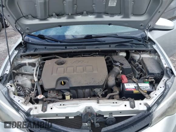 ✅ 2019 Toyota Corolla L • VIN: 5YFBURHE5KP934715 • Lot: 43376391. Listed on IAAI with 98,697 mi. Free auction sales archive from the USA and detailed vehicle history report at DreamBid. Image 10.