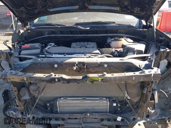 ✅ 2023 Chevrolet Silverado 1500 Work Truck • VIN: 1GCRDAEK1PZ231054 • Lot: 41796877. Wystawiony na IAAI z przebiegiem 34 206 mil. Bezpłatny archiwum sprzedaży aukcyjnych z USA i szczegółowy raport historii pojazdu na DreamBid. Zdjęcie 10.