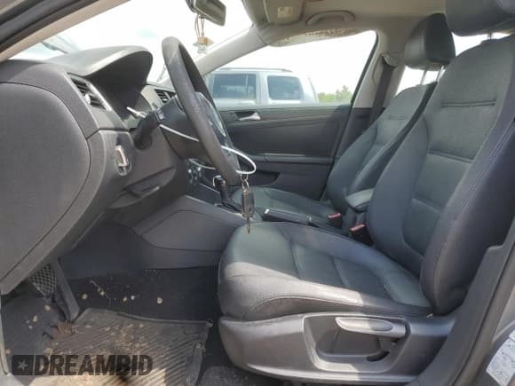 ✅ 2011 Volkswagen Jetta SE • VIN: 3VWDZ7AJ5BM377721 • Лот: 62759325. Опубликован ранее на Copart с пробегом 134 121 миль. Бесплатный доступ к архиву аукционных продаж из США и подробный отчёт об истории автомобиля на DreamBid. Изображение 7.