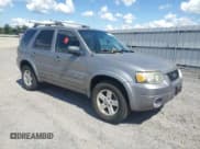 ✅ 2007 Ford Escape Hybrid • VIN: 1FMCU49H07KB60889 • Lot: 71118925. Wystawiony na Copart z przebiegiem 99 990 mil. Bezpłatny archiwum sprzedaży aukcyjnych z USA i szczegółowy raport historii pojazdu na DreamBid. Zdjęcie 4.