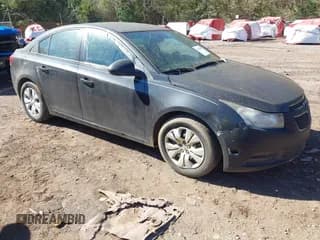 ✅ 2015 Chevrolet Cruze LS • VIN: 1G1PA5SH1F7122953 • Lot: 43505088. Listed on IAAI with 51,475 mi. Free auction sales archive from the USA and detailed vehicle history report at DreamBid. Image 1.