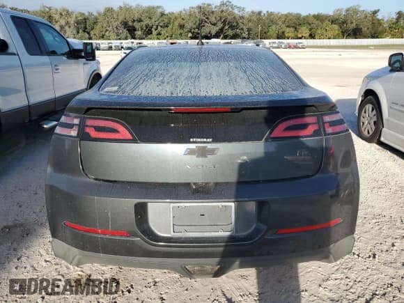 ✅ 2013 Chevrolet Volt • VIN: 1G1RB6E43DU120639 • Lot: 78697694. Wystawiony na Copart z przebiegiem 96 726 mil. Bezpłatny archiwum sprzedaży aukcyjnych z USA i szczegółowy raport historii pojazdu na DreamBid. Zdjęcie 6.