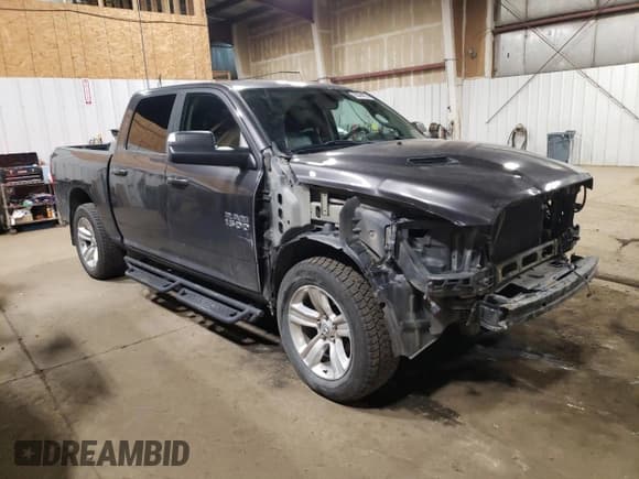 ✅ 2014 Ram 1500 Sport • VIN: 1C6RR7MT1ES166007 • Лот: 85324805. Опубликован ранее на Copart с пробегом 95 486 миль. Бесплатный доступ к архиву аукционных продаж из США и подробный отчёт об истории автомобиля на DreamBid. Изображение 4.