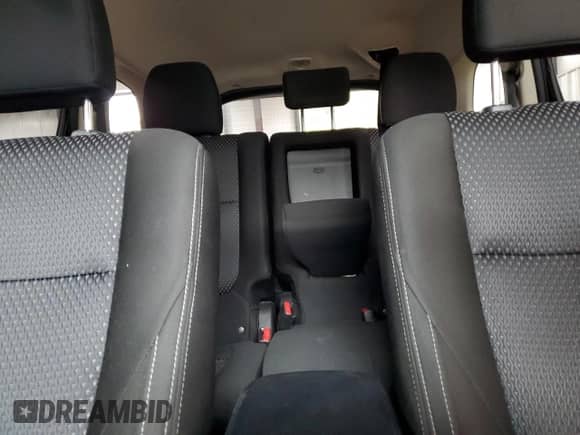 2018 Mitsubishi Outlander ES с VIN JA4AD2A38JZ011185, выставлен на аукционе Copart как лот 85500375 с пробегом 134 551 миль миль и Чистый • Clean title. История ставок и продаж доступна на DreamBid. Изображение 10.