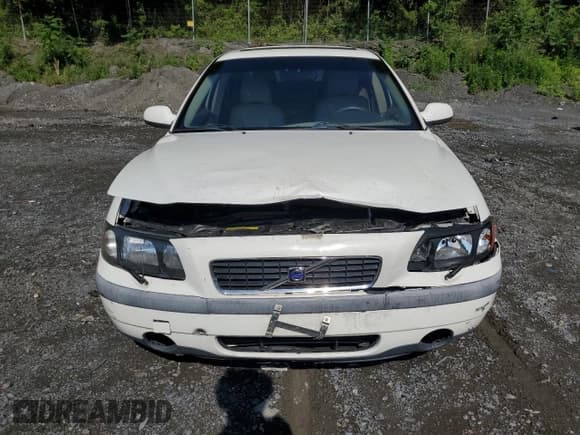 ✅ 2002 Volvo S60 • VIN: YV1RS61R622122221 • Лот: 61581105. Опубликован ранее на Copart с пробегом 169 121 миль. Бесплатный доступ к архиву аукционных продаж из США и подробный отчёт об истории автомобиля на DreamBid. Изображение 5.