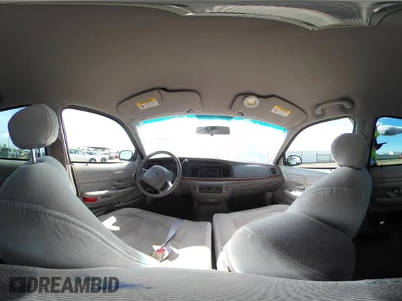 ✅ 2001 Ford Crown Victoria • VIN: 2FAFP73W31X139188 • Lot: 41883697. Listed on IAAI with 142,744 mi. Free auction sales archive from the USA and detailed vehicle history report at DreamBid. Image 21.