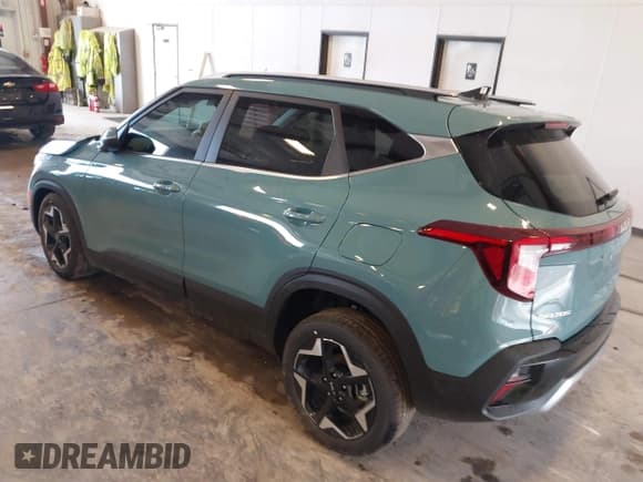 ✅ 2025 Kia Seltos EX • VIN: KNDER2AA9S7781643 • Lot: 42851103. Listed on IAAI with 23 mi. Free auction sales archive from the USA and detailed vehicle history report at DreamBid. Image 3.