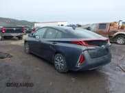 ✅ 2022 Toyota Prius XLE • VIN: JTDKAMFP7N3207069 • Lot: 43768829. Listed on IAAI with 37,746 mi. Free auction sales archive from the USA and detailed vehicle history report at DreamBid. Image 3.