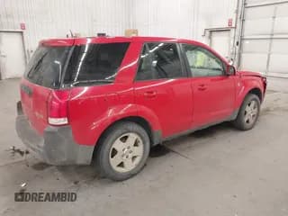✅ 2005 Saturn VUE • VIN: 5GZCZ634X5S864603 • Lot: 43719248. Wystawiony na IAAI z przebiegiem 161 155 mil. Bezpłatny archiwum sprzedaży aukcyjnych z USA i szczegółowy raport historii pojazdu na DreamBid. Zdjęcie 4.