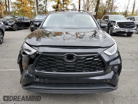 ✅ 2024 Toyota Highlander Hybrid XLE • VIN: 5TDKBRCH7RS625577 • Lot: 90079415. Wystawiony na Copart z przebiegiem 36 663 mil. Bezpłatny archiwum sprzedaży aukcyjnych z USA i szczegółowy raport historii pojazdu na DreamBid. Zdjęcie 5.