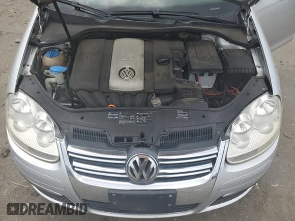 ✅ 2005 Volkswagen Jetta 2.5L • VIN: 3VWRF71K25M625015 • Lot: 64378615. Listed on Copart with 167,473 mi. Free auction sales archive from the USA and detailed vehicle history report at DreamBid. Image 11.