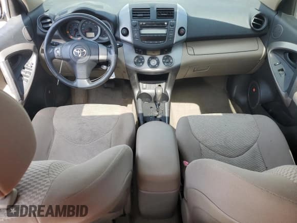 ✅ 2006 Toyota RAV4 Limited • VIN: JTMBK31V665011837 • Lot: 51497855. Listed on Copart with 240,504 mi. Free auction sales archive from the USA and detailed vehicle history report at DreamBid. Image 8.