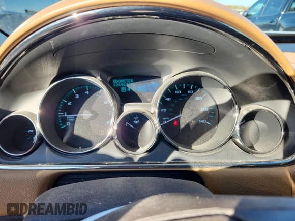 ✅ 2015 Buick Enclave Leather • VIN: 5GAKRBKD5FJ321482 • Лот: 82665715. Опубликован ранее на Copart с пробегом 136 962 миль. Бесплатный доступ к архиву аукционных продаж из США и подробный отчёт об истории автомобиля на DreamBid. Изображение 9.