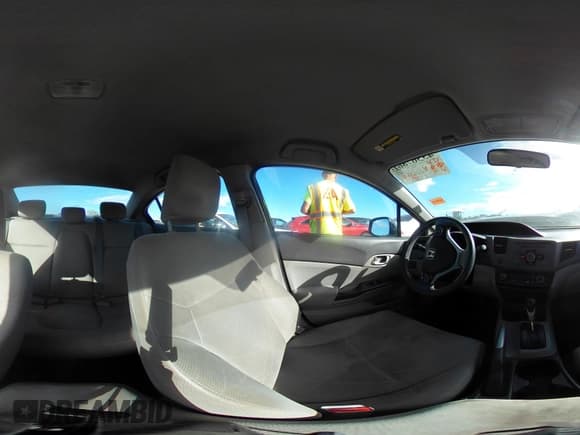 ✅ 2012 Honda Civic LX • VIN: 2HGFB2F59CH571507 • Lot: 43367861. Wystawiony na IAAI z przebiegiem 197 252 mil. Bezpłatny archiwum sprzedaży aukcyjnych z USA i szczegółowy raport historii pojazdu na DreamBid. Zdjęcie 18.