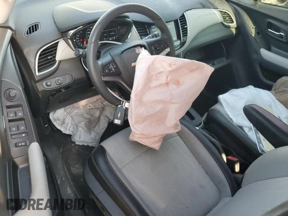 ✅ 2022 Chevrolet Trax LT • VIN: KL7CJLSM5NB518304 • Lot: 66536615. Listed on Copart with 26,888 mi. Free auction sales archive from the USA and detailed vehicle history report at DreamBid. Image 8.