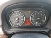 ✅ 2009 BMW 3 Series 328i • VIN: WBAPH53559A435872 • Lot: 91357385. Wystawiony na Copart z przebiegiem 126 482 mil. Bezpłatny archiwum sprzedaży aukcyjnych z USA i szczegółowy raport historii pojazdu na DreamBid. Zdjęcie 9.