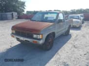 ✅ 1988 Nissan Hardbody • VIN: 1N6ND11SXJC368912 • Lot: 42834691. Wystawiony na IAAI z przebiegiem 29 999 mil. Bezpłatny archiwum sprzedaży aukcyjnych z USA i szczegółowy raport historii pojazdu na DreamBid. Zdjęcie 2.
