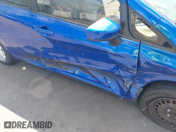 ✅ 2015 Nissan Note S • VIN: 3N1CE2CP2FL365975 • Lot: 42344825. Listed on IAAI with 77,334 mi. Free auction sales archive from the USA and detailed vehicle history report at DreamBid. Image 6.