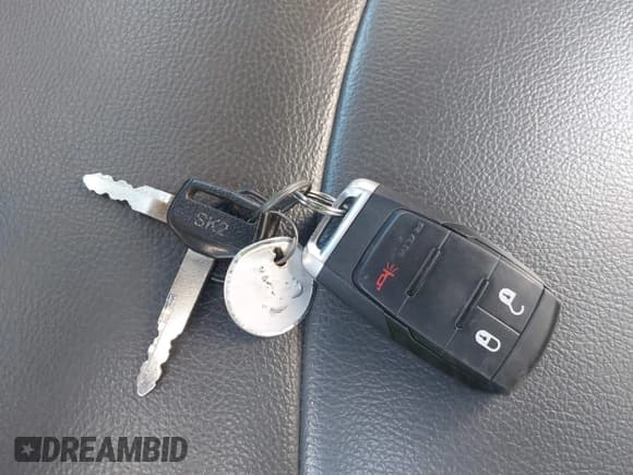 ✅ 2024 Ram 2500 Tradesman • VIN: 3C6UR4HJ5RG230712 • Lot: 43796460. Wystawiony na IAAI z przebiegiem 20 270 mil. Bezpłatny archiwum sprzedaży aukcyjnych z USA i szczegółowy raport historii pojazdu na DreamBid. Zdjęcie 11.