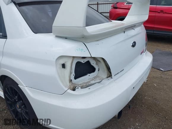 ✅ 2006 Subaru Impreza WRX STI • VIN: JF1GD70646L515175 • Лот: 42872171. Опубликован ранее на IAAI с пробегом 205 691 миль. Бесплатный доступ к архиву аукционных продаж из США и подробный отчёт об истории автомобиля на DreamBid. Изображение 6.