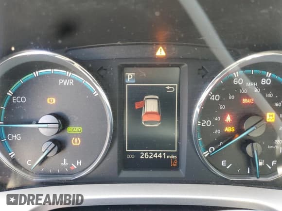 ✅ 2017 Toyota RAV4 XLE • VIN: JTMRJREV0HD099341 • Lot: 86523655. Listed on Copart with 262,441 mi. Free auction sales archive from the USA and detailed vehicle history report at DreamBid. Image 9.