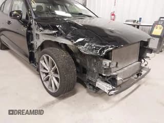 ✅ 2019 Volvo S60 Momentum • VIN: 7JRA22TK7KG004078 • Lot: 43601181. Wystawiony na IAAI z przebiegiem 57 402 mil. Bezpłatny archiwum sprzedaży aukcyjnych z USA i szczegółowy raport historii pojazdu na DreamBid. Zdjęcie 6.