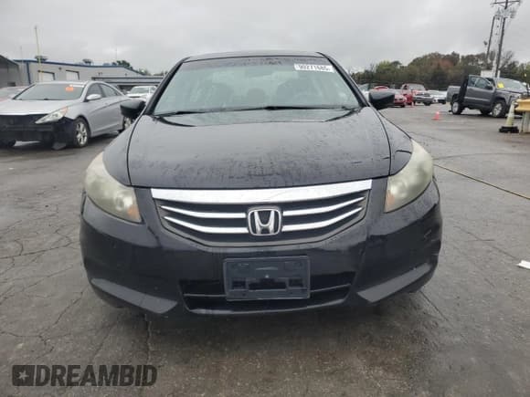 ✅ 2011 Honda Accord EX • VIN: 1HGCP2F78BA124086 • Lot: 90271685. Wystawiony na Copart z przebiegiem 138 870 mil. Bezpłatny archiwum sprzedaży aukcyjnych z USA i szczegółowy raport historii pojazdu na DreamBid. Zdjęcie 5.
