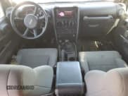 ✅ 2008 Jeep Wrangler Unlimited Rubicon • VIN: 1J8GA69198L550682 • Lot: 57333575. Listed on Copart with 176,224 mi. Free auction sales archive from the USA and detailed vehicle history report at DreamBid. Image 8.