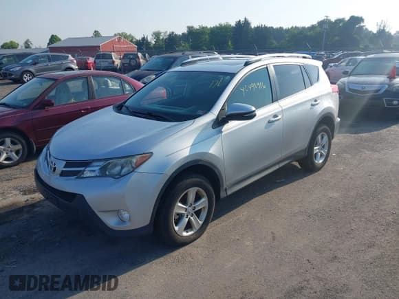 ✅ 2013 Toyota RAV4 XLE • VIN: 2T3WFREV8DW027398 • Lot: 42498916. Listed on IAAI with 193,246 mi. Free auction sales archive from the USA and detailed vehicle history report at DreamBid. Image 2.