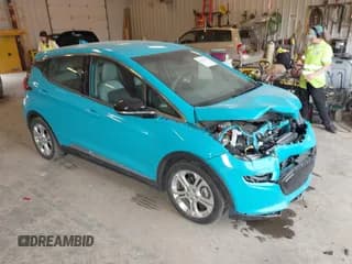 ✅ 2021 Chevrolet Bolt EV LT • VIN: 1G1FY6S08M4103113 • Lot: 42412841. Wystawiony na IAAI z przebiegiem 41 377 mil. Bezpłatny archiwum sprzedaży aukcyjnych z USA i szczegółowy raport historii pojazdu na DreamBid. Zdjęcie 1.