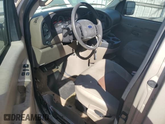 ✅ 2007 Ford Econoline Passenger XL • VIN: 1FBNE31LX7DA12374 • Lot: 61082925. Wystawiony na Copart z przebiegiem 44 355 mil. Bezpłatny archiwum sprzedaży aukcyjnych z USA i szczegółowy raport historii pojazdu na DreamBid. Zdjęcie 8.