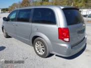 ✅ 2015 Dodge Grand Caravan SXT • VIN: 2C4RDGCG7FR567320 • Lot: 43488020. Wystawiony na IAAI z przebiegiem 216 993 mil. Bezpłatny archiwum sprzedaży aukcyjnych z USA i szczegółowy raport historii pojazdu na DreamBid. Zdjęcie 3.