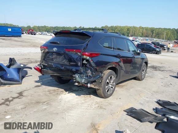 ✅ 2021 Toyota Highlander XLE • VIN: 5TDGZRAH7MS045078 • Лот: 43272538. Опубликован ранее на IAAI с пробегом 49 000 миль. Бесплатный доступ к архиву аукционных продаж из США и подробный отчёт об истории автомобиля на DreamBid. Изображение 4.