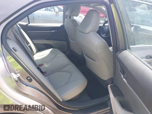 2021 Toyota Camry Hybrid SE с VIN 4T1G31AK5MU560330, выставлен на аукционе IAAI как лот 42707365 с пробегом 140 566 миль миль и . История ставок и продаж доступна на DreamBid. Изображение 8.